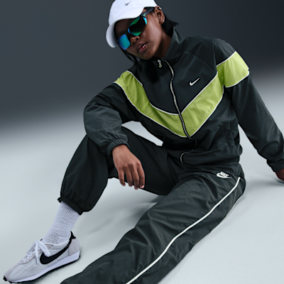 Nike Sportswear Windrunner Women's Woven Pants