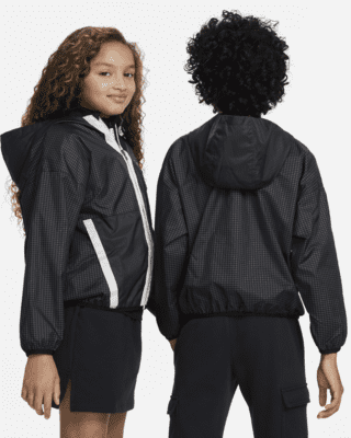 Nike Outdoor Play Big Kids' Oversized Woven Jacket