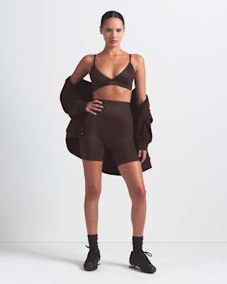 Nike X Skims Shine High-Waisted 5" Biker Shorts Truffle Stone