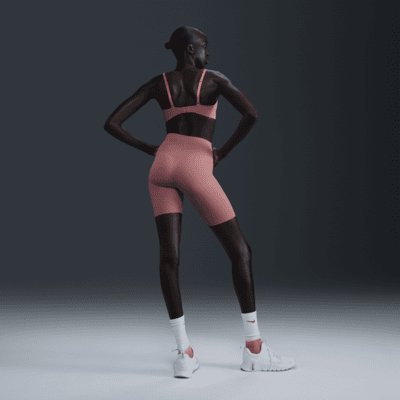 Bra deportivo convertible y acolchado de baja sujeción para mujer Nike Alate Minimalist