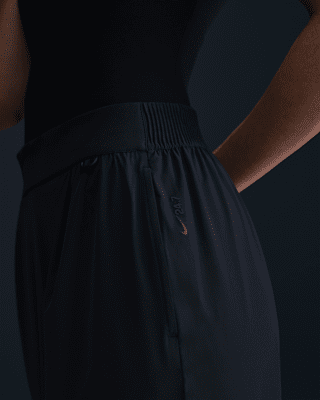 Nike 24.7 PerfectStretch