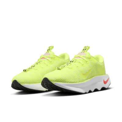 Tenis de caminata para mujer Nike Motiva