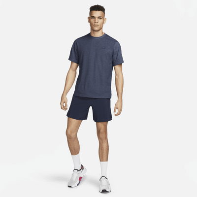 Haut à manches courtes Dri-FIT Nike Primary pour homme