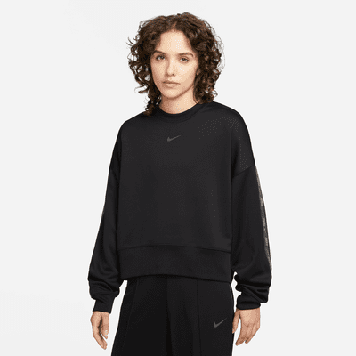 nike trend fleece oversized cropped crew neck sweatshirt in black