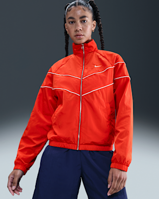 Женская куртка Nike Windrunner Loose UV Woven Full-Zip для бега