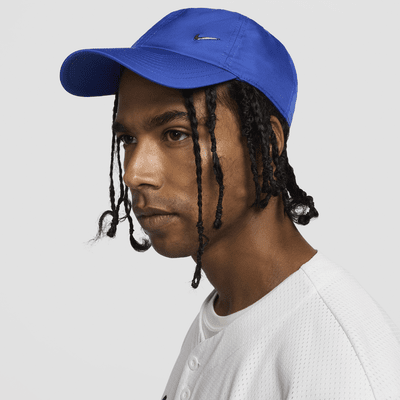 Casquette sans structure avec Swoosh métallique Nike Dri-FIT Club