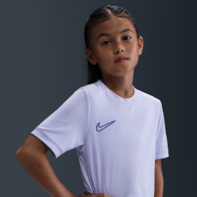 Nike Academy Dri-FIT Fußballoberteil (ältere Kinder)