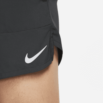 Nike Dri-FIT Stride 男款 5" 隱藏式內裡跑步短褲