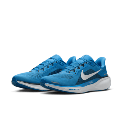 Tenis de correr en pavimento para hombre Nike Pegasus 41 NFL Carolina Panthers