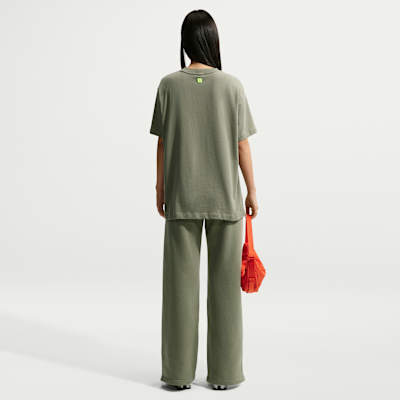 Nike Sportswear Women's Graphic T-Shirt