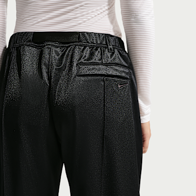 Nike Sportswear weite Bundfaltenhose mit mittelhohem Bund (Damen)