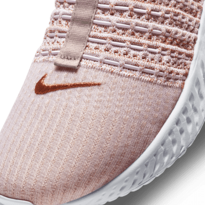 Nike React Phantom Run Flyknit 2 Premium Women's Road Running Shoes