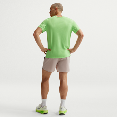 Haut de running à manches courtes Dri-FIT UV Nike Miler pour homme