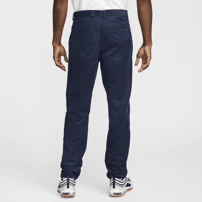 Pantalon chino en velours côtelé Nike Club pour homme