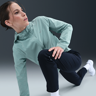 Nike Swift Women's Repel Packable Running Jacket