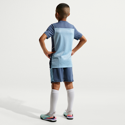 Shorts de fútbol de tejido Knit Dri-FIT para niños talla grande Nike Academy