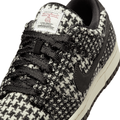 รองเท้าผู้หญิง Nike Dunk Low
