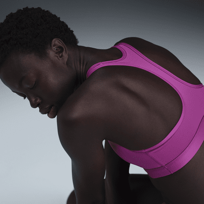 Brassière de sport rembourrée Nike Swoosh Medium Support pour femme