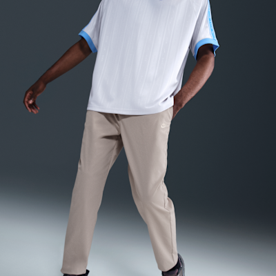 Nike Club Men's Woven Tapered Pants