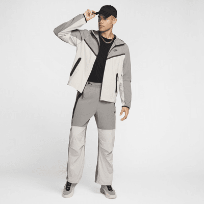 Pantalon oversize tissé Nike Tech pour homme