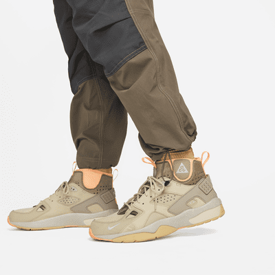 acg smith summit cargo pants