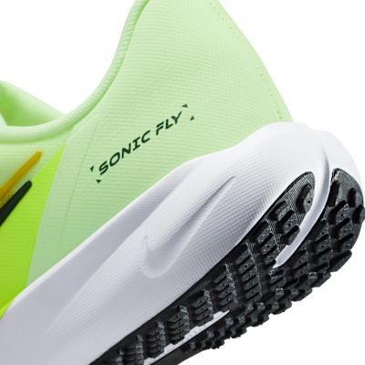 Nike Sonic Fly Big Kids' Running Shoes