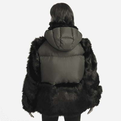 Nike x sacai Women's Parka. Nike GB