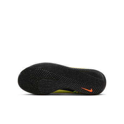 Nike Jr. Mercurial Superfly 10 Club IC magasszárú futballcipő gyerekeknek/nagyobb gyerekeknek