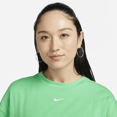 Nike Sportswear Essential Women's Oversized short-sleeve T-Shirt