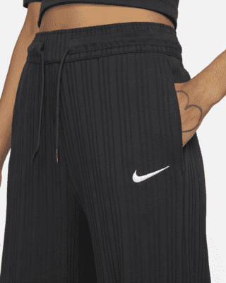 wide leg nike trousers