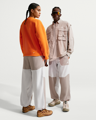 Женские  Nike ACG "Wolf Tree" Plus Fleece Pants