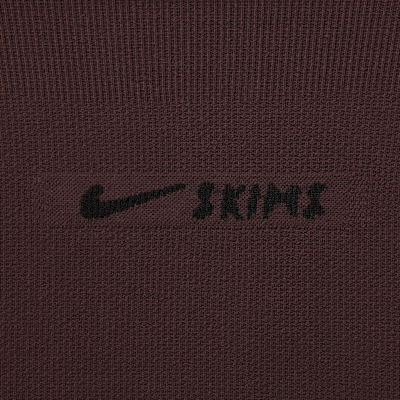 NikeSKIMS Vintage Seamless Women's Mock-Neck Crop Top