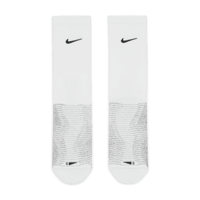 NikeGrip Vapor Strike Soccer Crew Socks. Nike JP