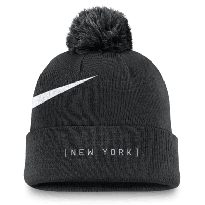 Gorro con dobladillo y pompón Nike de la MLB para hombre New York Yankees Peak