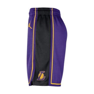 Los Angeles Lakers Statement Edition Jordan Dri-FIT NBA Swingman Basketballshorts für Herren