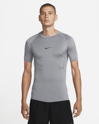 Мужские тайтсы Nike Pro Dri-FIT Tight Short-Sleeve Fitness Top для тренировок