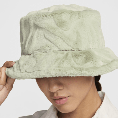 Nike Apex Faux Fur Bucket Hat