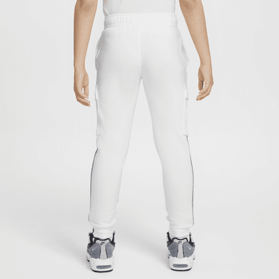 Nike Sportswear Standard Issue cargobukse til store barn (gutt)