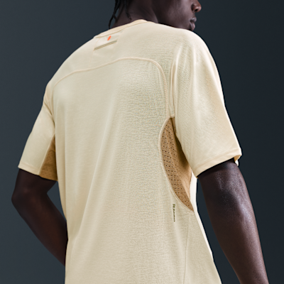 Nike Trail Solar Chase Men's Dri-FIT ADV Short-Sleeve Running Top