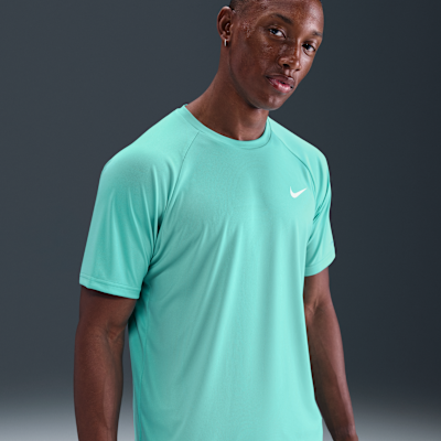Nike Essential