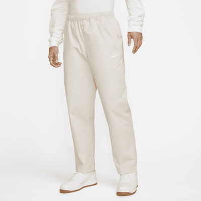 Nike Club Men's Woven Straight Leg Trousers