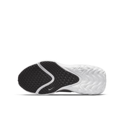 Calzado de running en carretera para niños grandes Nike Flow. Nike.com