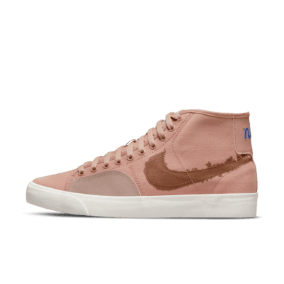 Nike SB Blazer Court Mid Premium Skate Shoes