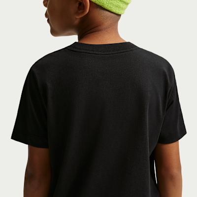 Nike Sportswear Older Kids' T-Shirt