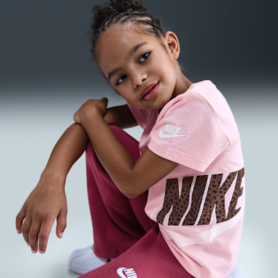 T-shirt con grafica Nike Wild Warmth – Bambino/a