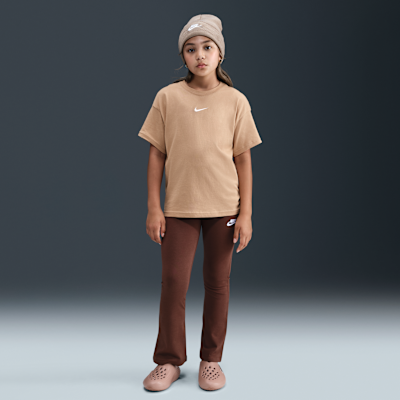 Nike Sportswear Essential Big Kids' (Girls') T-Shirt