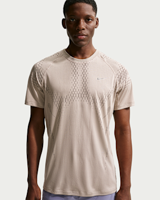 Мужские шорты Nike Stride Plus Dri-FIT ADV Short-Sleeve Top для бега