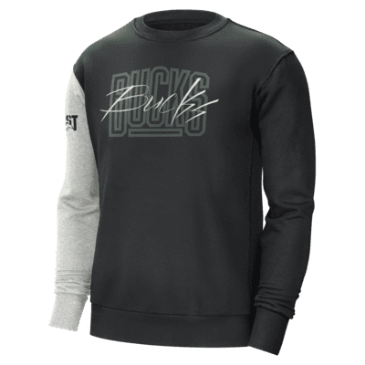 Milwaukee Bucks Courtside Men's Nike NBA Fleece Sweatshirt