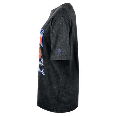 New York Knicks Courtside Women's Nike NBA T-Shirt
