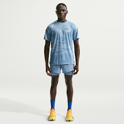 Ανδρική κοντομάνικη μπλούζα Dri-FIT ADV για τρέξιμο Nike Stride